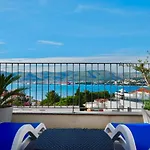 Gena Apartamento