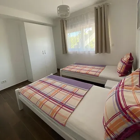 Apartment Gena Trogir